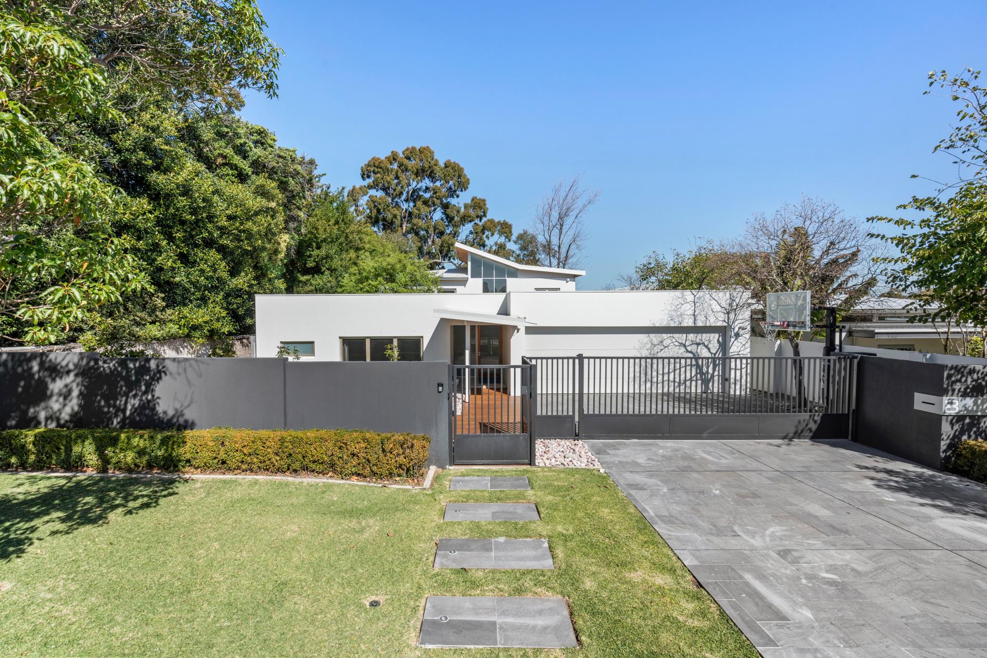 House for sale with 5 bedrooms, CIRCE CIRCLE, DALKEITH Fine & Country