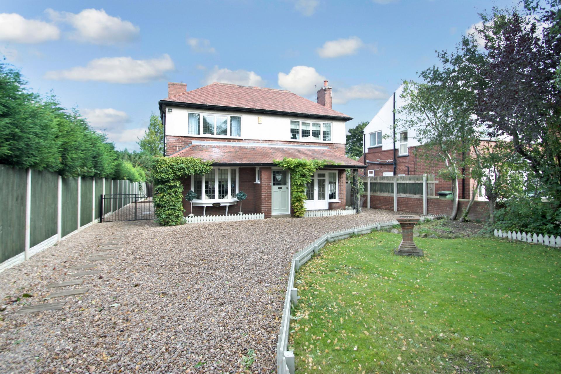 4 bedroom House for sale in Pontefract