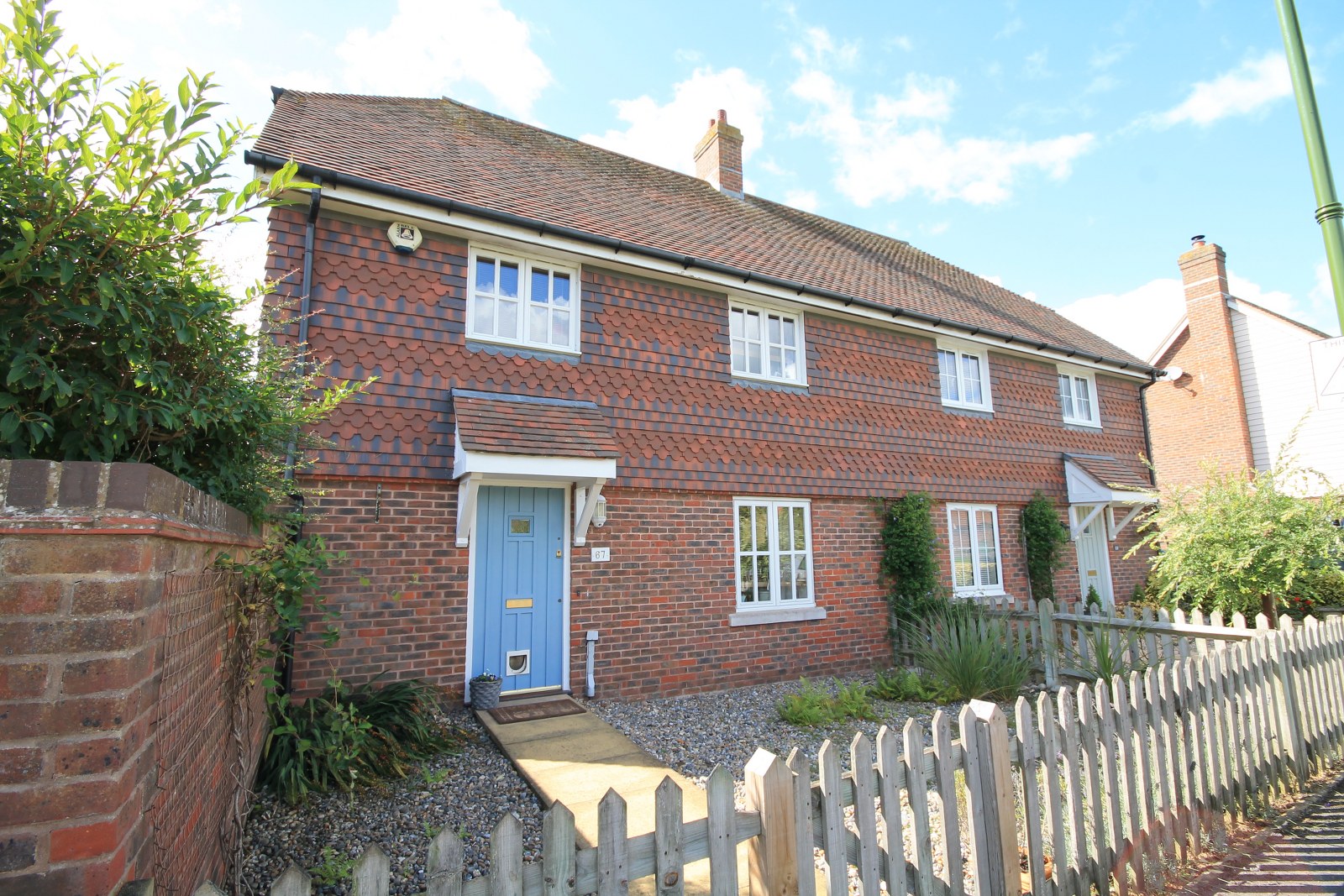 Estate Agents Billingshurst Mansell McTaggart