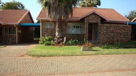 2 bedroom Town House  for sale  in Polokwane 